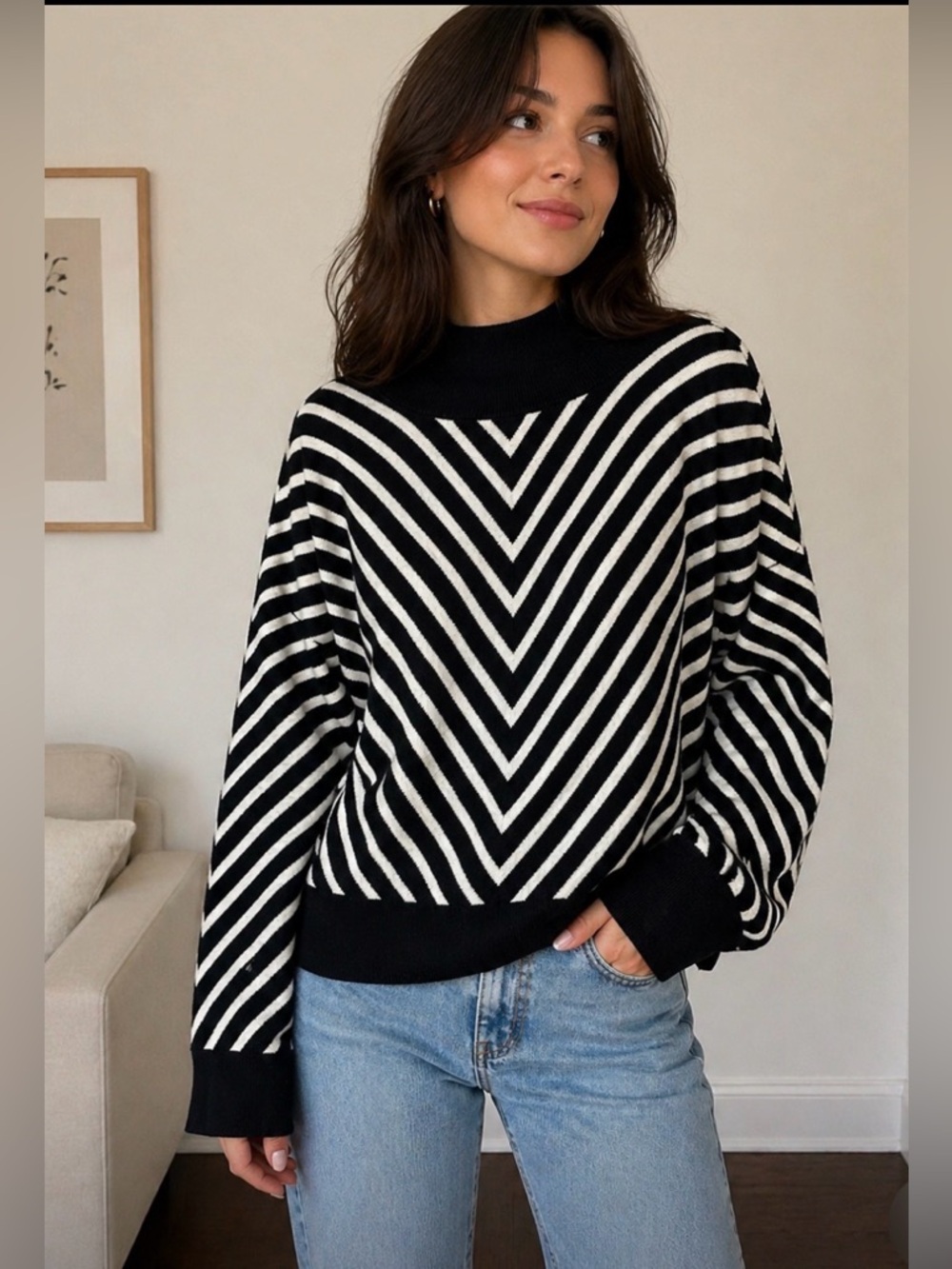 New York & Company Black and White Chevron Sweater